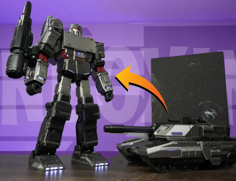 40th Anniversary Flagship Converting Robot